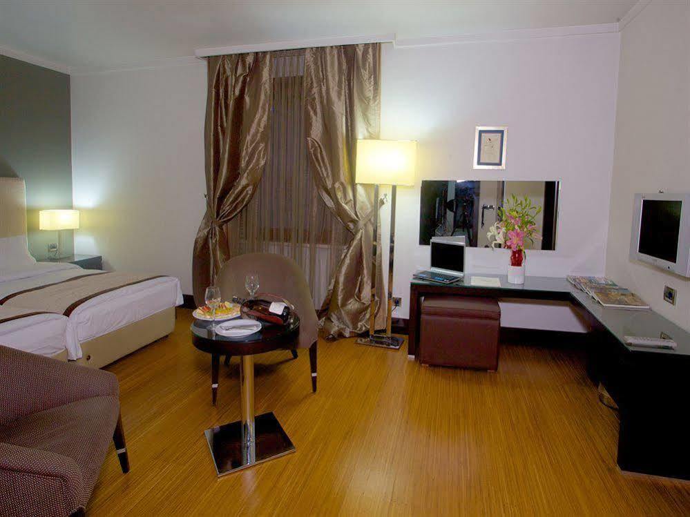 Boutique Riva Hotel Istanbul Ngoại thất bức ảnh