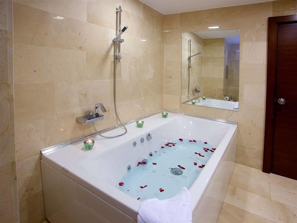 Boutique Riva Hotel Istanbul Ngoại thất bức ảnh